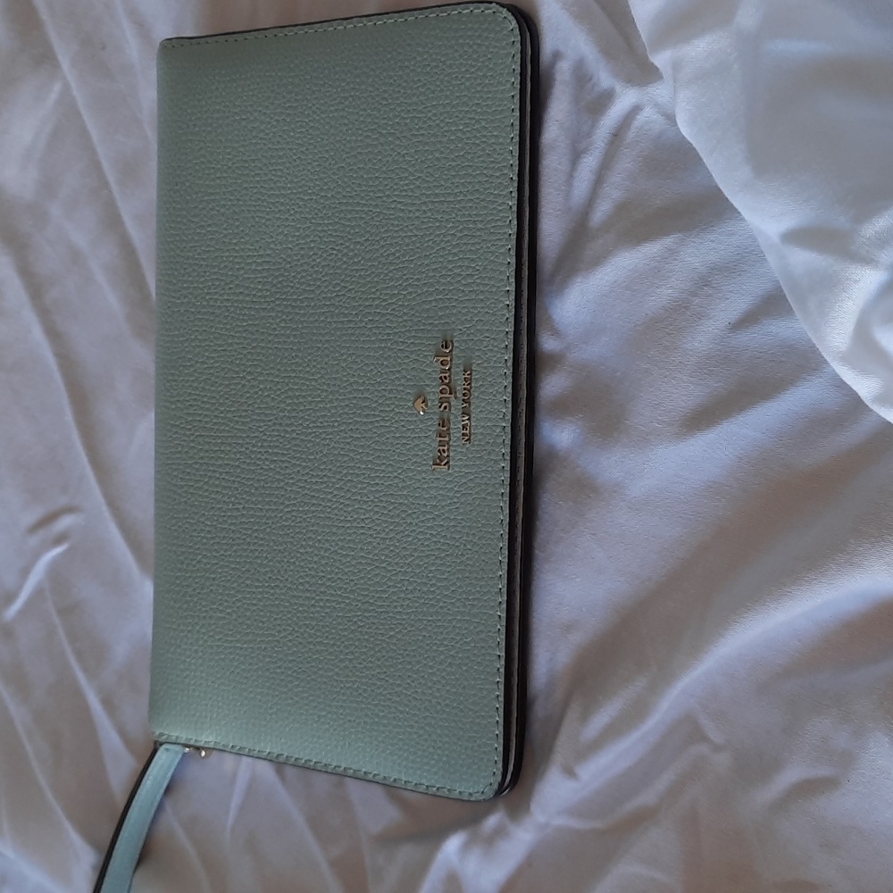 Wristlet
